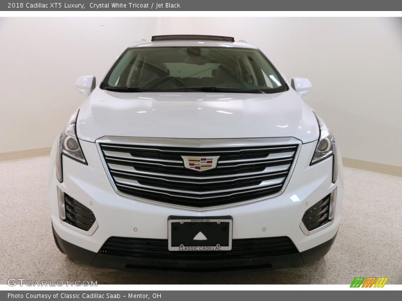 Crystal White Tricoat / Jet Black 2018 Cadillac XT5 Luxury