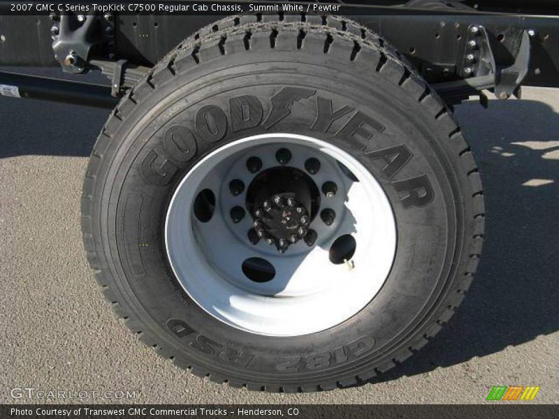 Summit White / Pewter 2007 GMC C Series TopKick C7500 Regular Cab Chassis