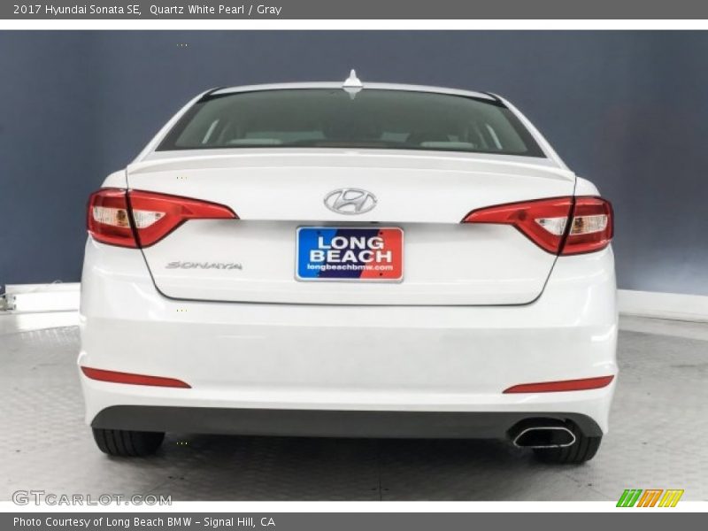 Quartz White Pearl / Gray 2017 Hyundai Sonata SE