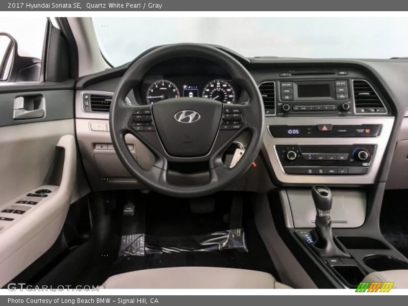 Quartz White Pearl / Gray 2017 Hyundai Sonata SE