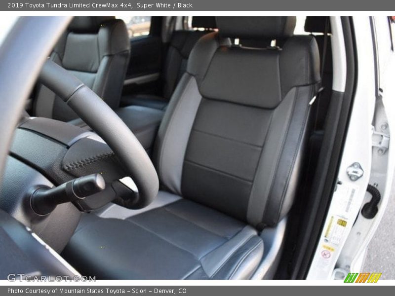 Super White / Black 2019 Toyota Tundra Limited CrewMax 4x4