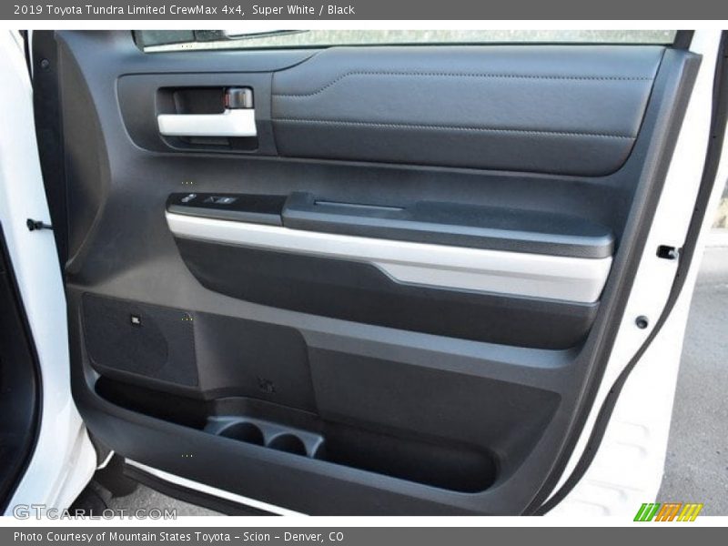 Super White / Black 2019 Toyota Tundra Limited CrewMax 4x4