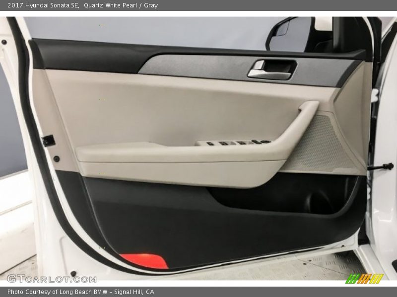 Quartz White Pearl / Gray 2017 Hyundai Sonata SE