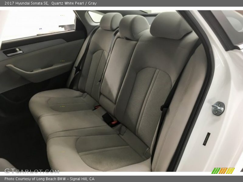 Quartz White Pearl / Gray 2017 Hyundai Sonata SE