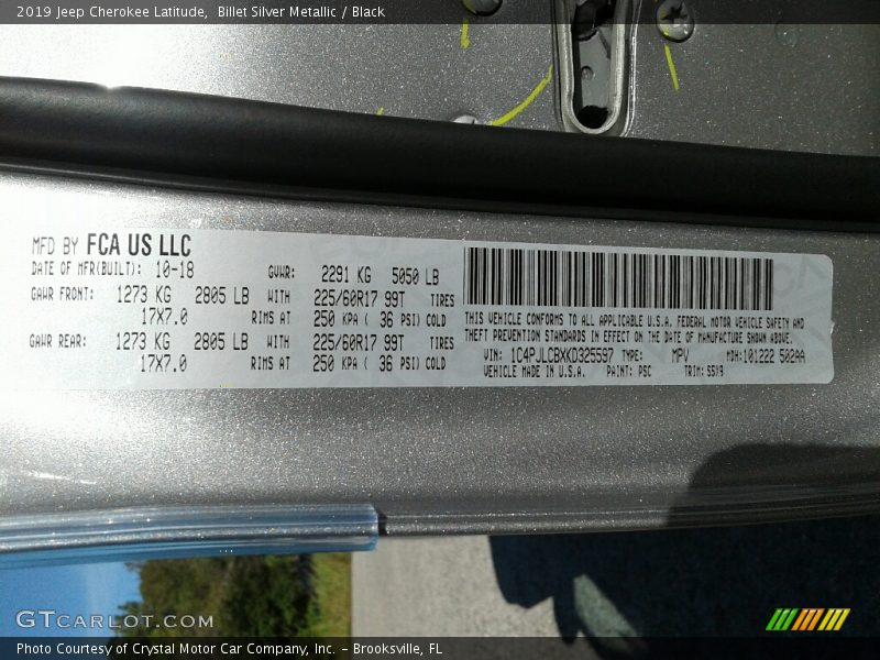 Billet Silver Metallic / Black 2019 Jeep Cherokee Latitude