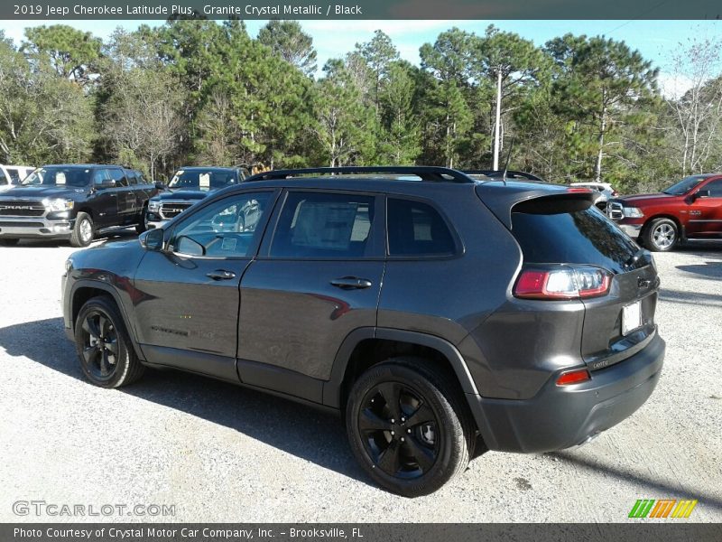 Granite Crystal Metallic / Black 2019 Jeep Cherokee Latitude Plus