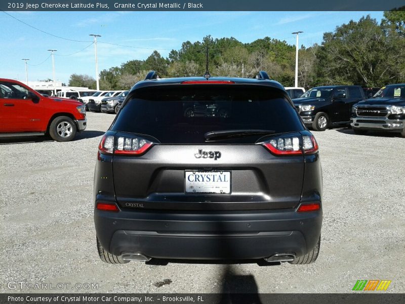Granite Crystal Metallic / Black 2019 Jeep Cherokee Latitude Plus