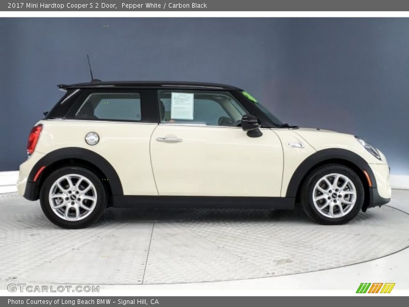 Pepper White / Carbon Black 2017 Mini Hardtop Cooper S 2 Door
