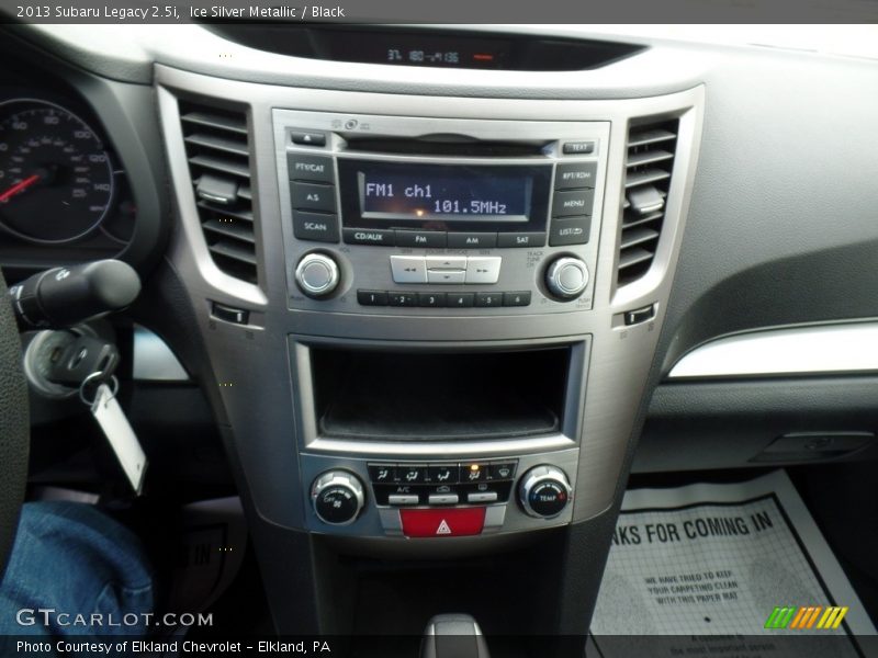 Ice Silver Metallic / Black 2013 Subaru Legacy 2.5i