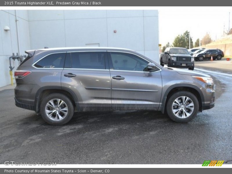 Predawn Gray Mica / Black 2015 Toyota Highlander XLE
