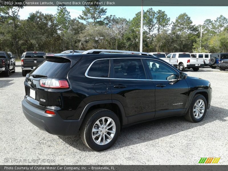 Diamond Black Crystal Pearl / Black 2019 Jeep Cherokee Latitude