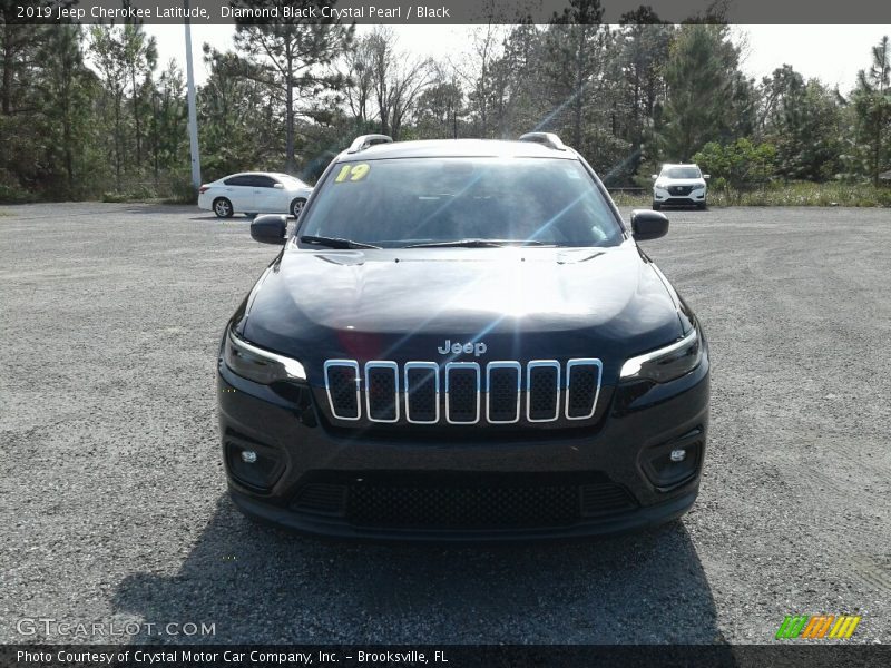 Diamond Black Crystal Pearl / Black 2019 Jeep Cherokee Latitude