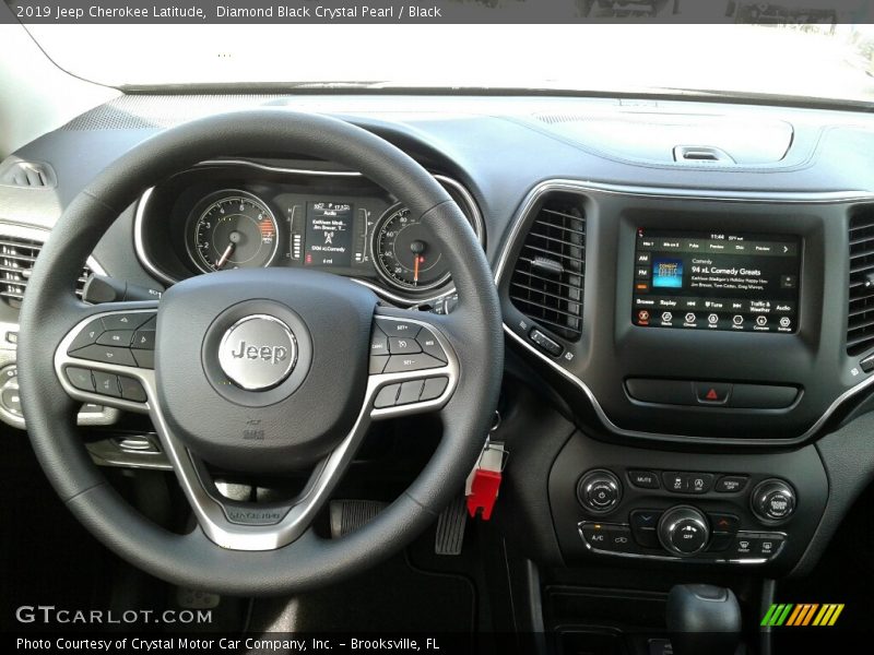 Diamond Black Crystal Pearl / Black 2019 Jeep Cherokee Latitude