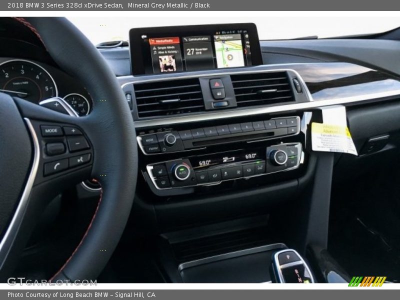 Controls of 2018 3 Series 328d xDrive Sedan