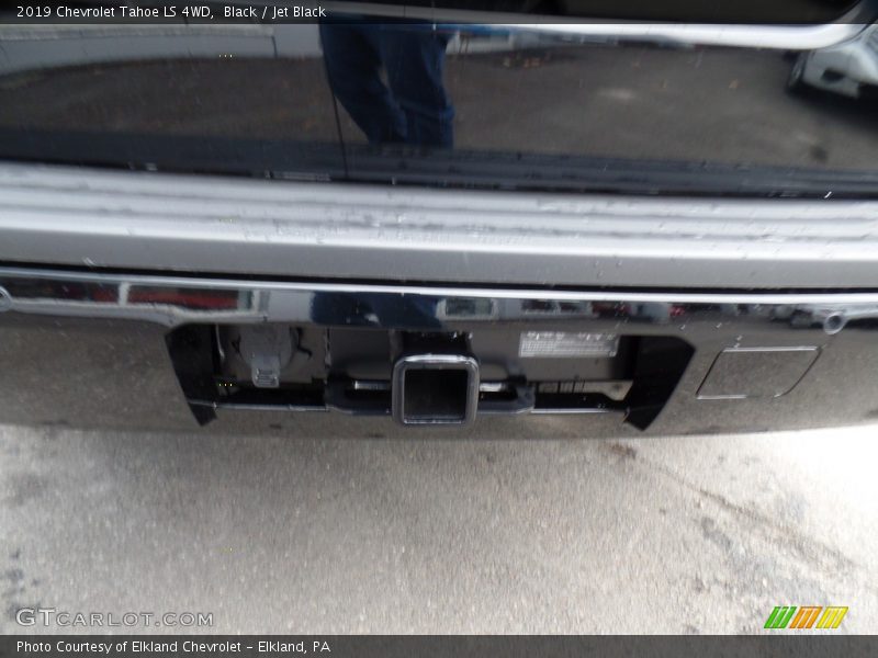 Black / Jet Black 2019 Chevrolet Tahoe LS 4WD