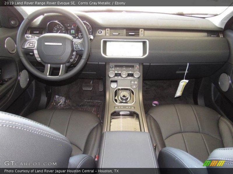 Dashboard of 2019 Range Rover Evoque SE