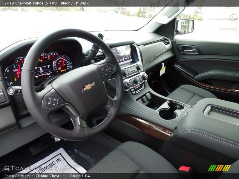 Black / Jet Black 2019 Chevrolet Tahoe LS 4WD