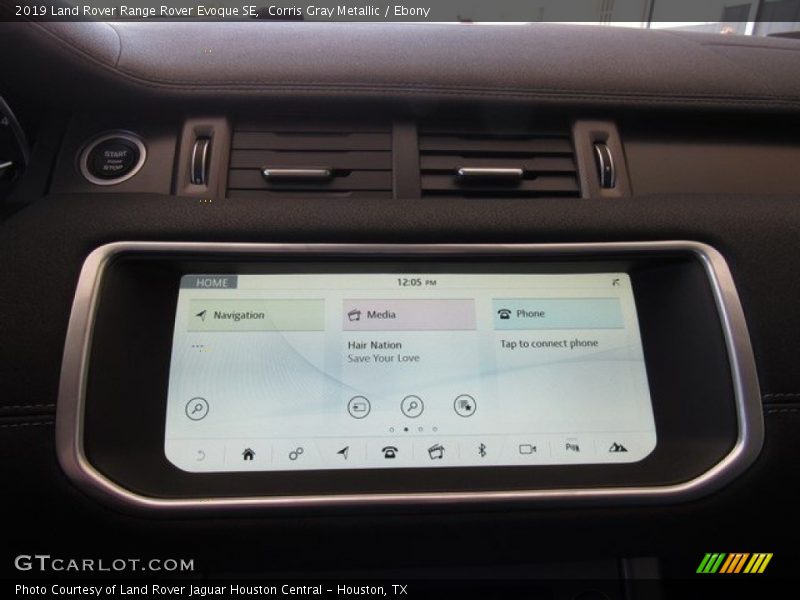 Controls of 2019 Range Rover Evoque SE