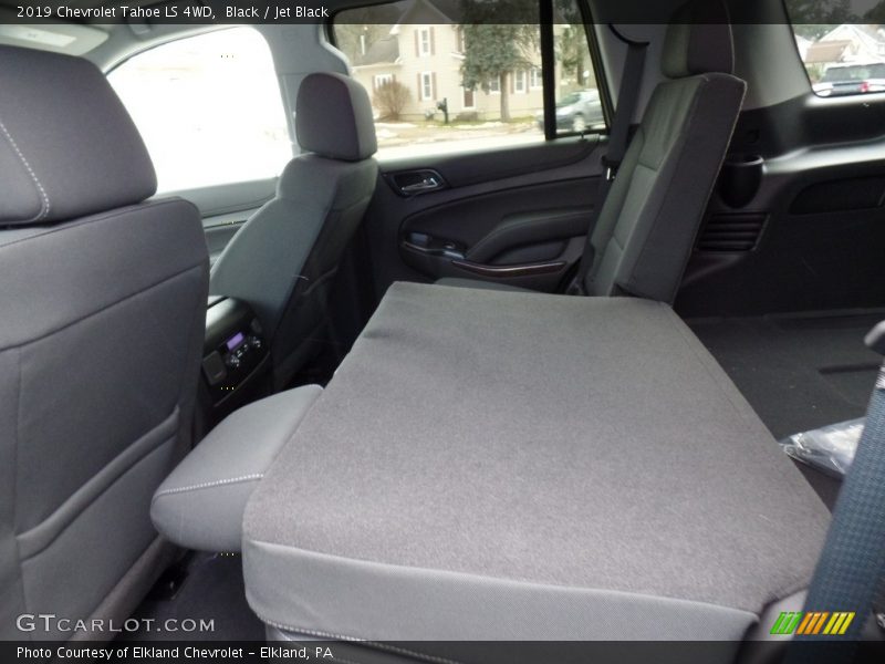 Black / Jet Black 2019 Chevrolet Tahoe LS 4WD