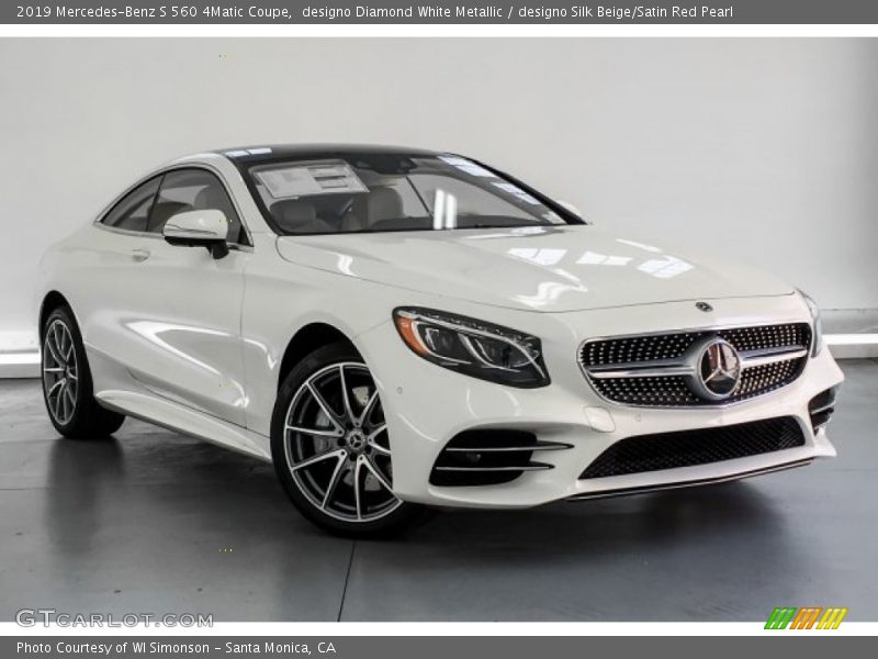 Front 3/4 View of 2019 S 560 4Matic Coupe