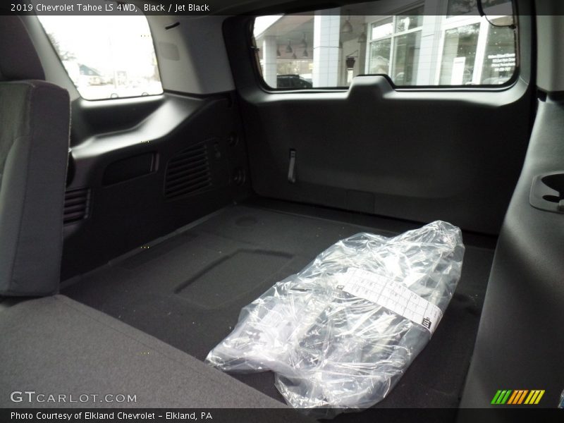 Black / Jet Black 2019 Chevrolet Tahoe LS 4WD