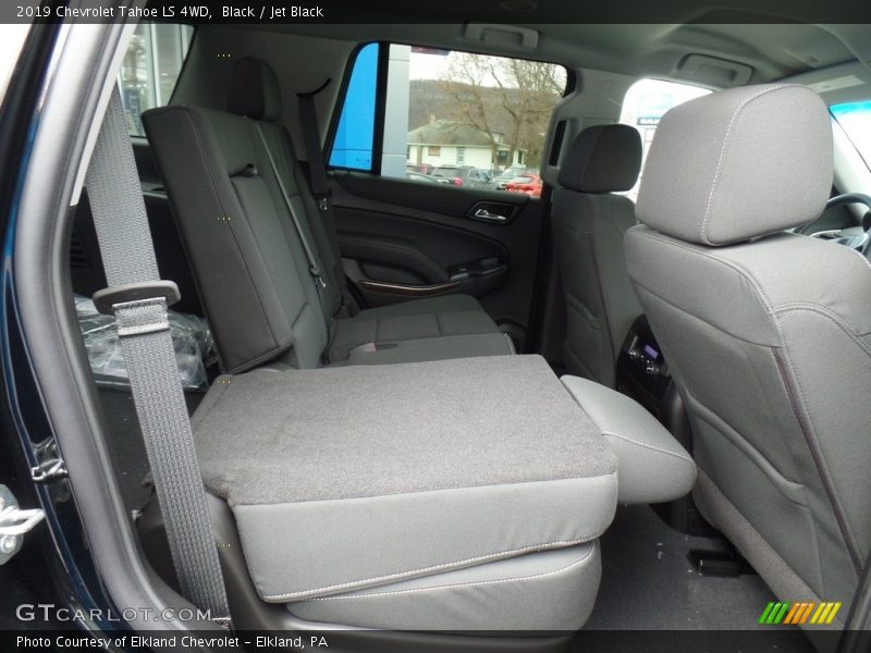 Black / Jet Black 2019 Chevrolet Tahoe LS 4WD