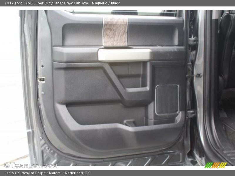Magnetic / Black 2017 Ford F250 Super Duty Lariat Crew Cab 4x4