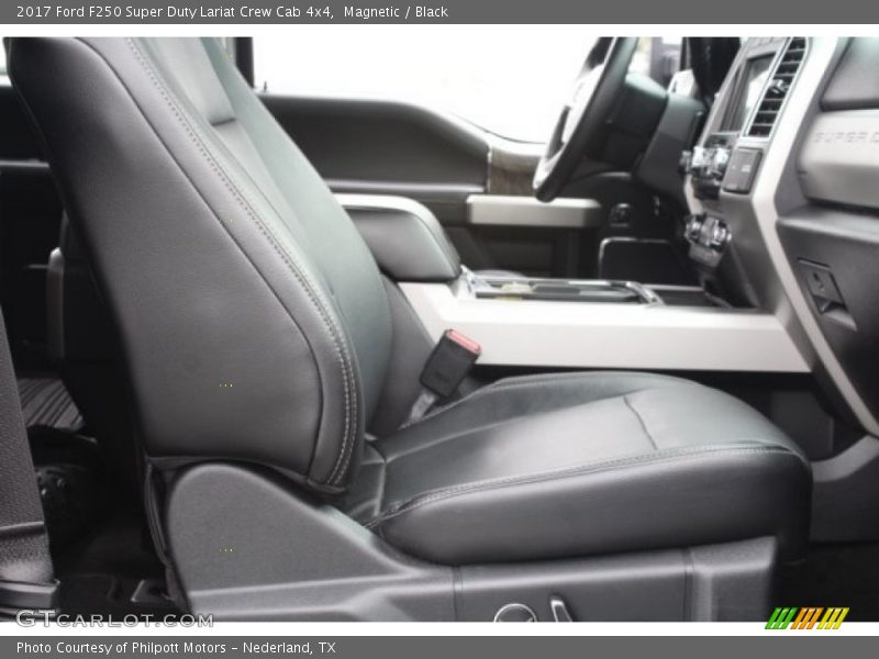 Magnetic / Black 2017 Ford F250 Super Duty Lariat Crew Cab 4x4