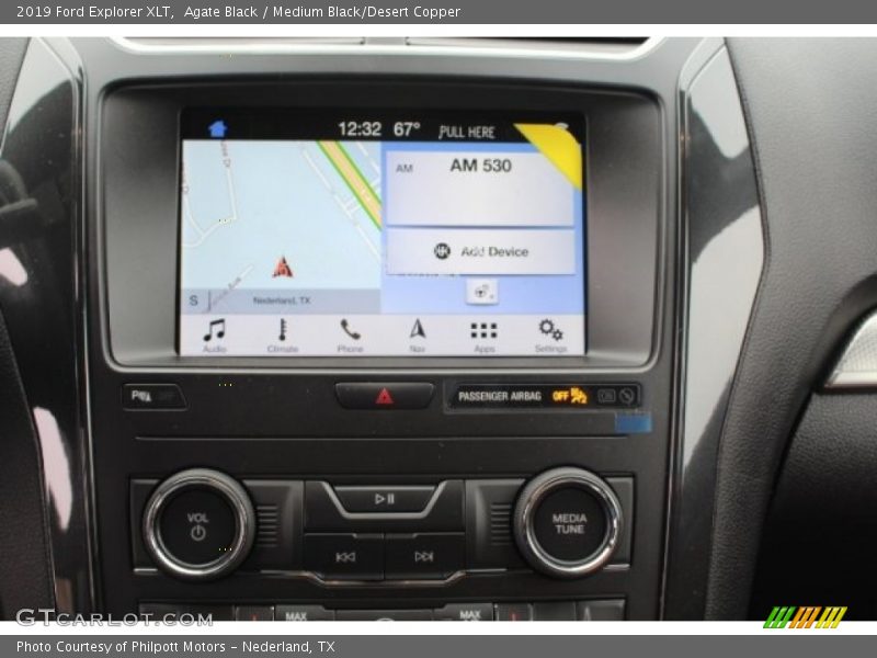 Navigation of 2019 Explorer XLT
