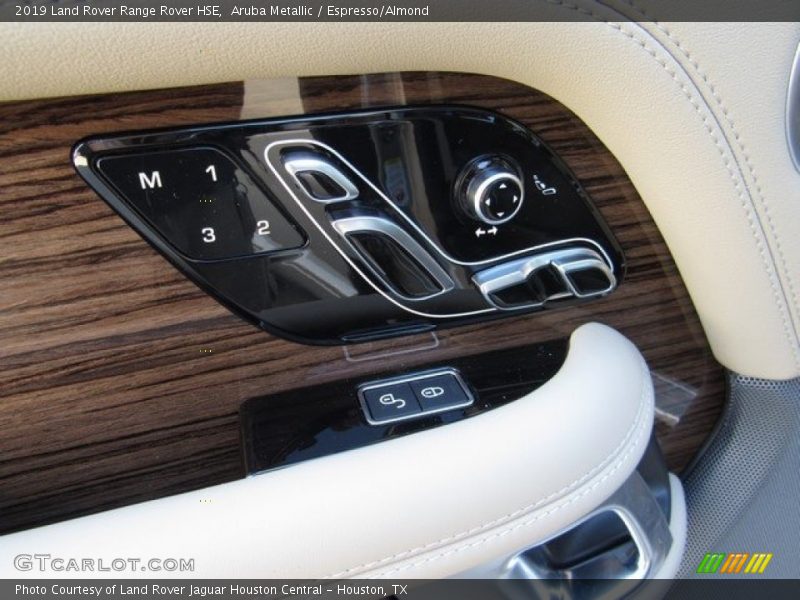 Controls of 2019 Range Rover HSE