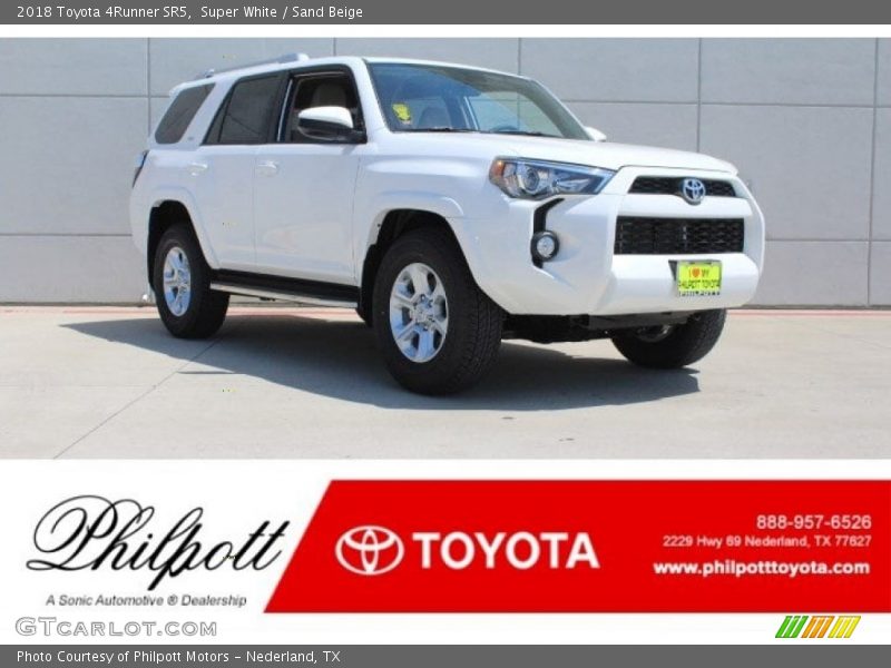 Super White / Sand Beige 2018 Toyota 4Runner SR5