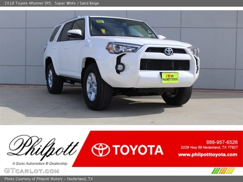 Super White / Sand Beige 2018 Toyota 4Runner SR5