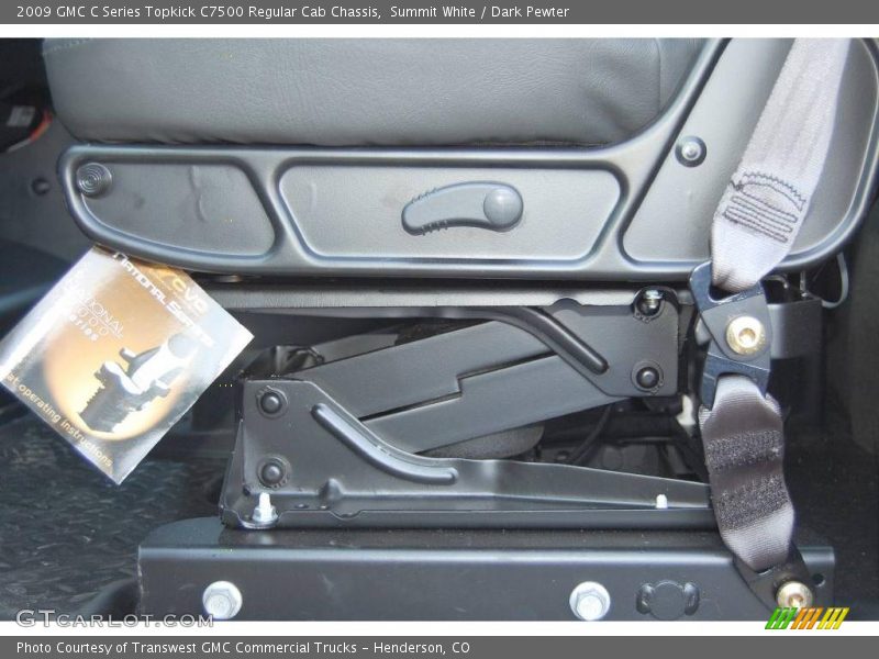 Summit White / Dark Pewter 2009 GMC C Series Topkick C7500 Regular Cab Chassis