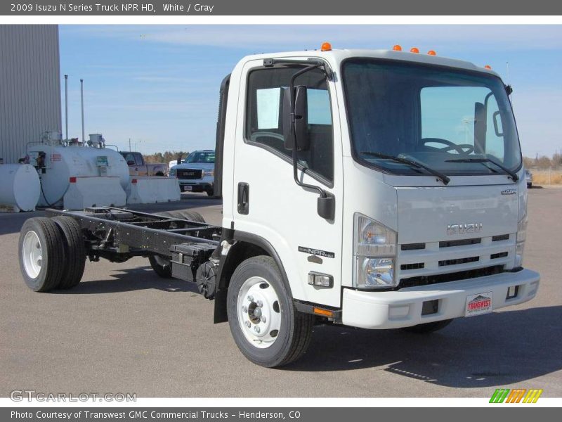 White / Gray 2009 Isuzu N Series Truck NPR HD