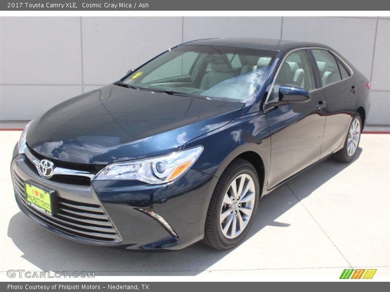 Cosmic Gray Mica / Ash 2017 Toyota Camry XLE