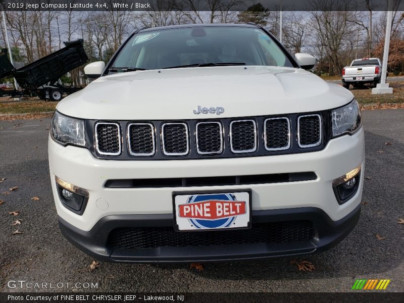 White / Black 2019 Jeep Compass Latitude 4x4