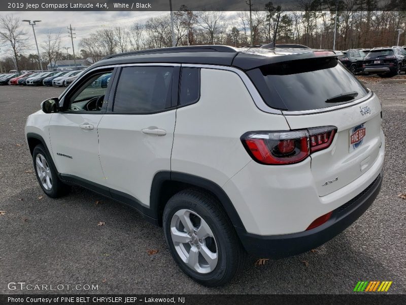 White / Black 2019 Jeep Compass Latitude 4x4