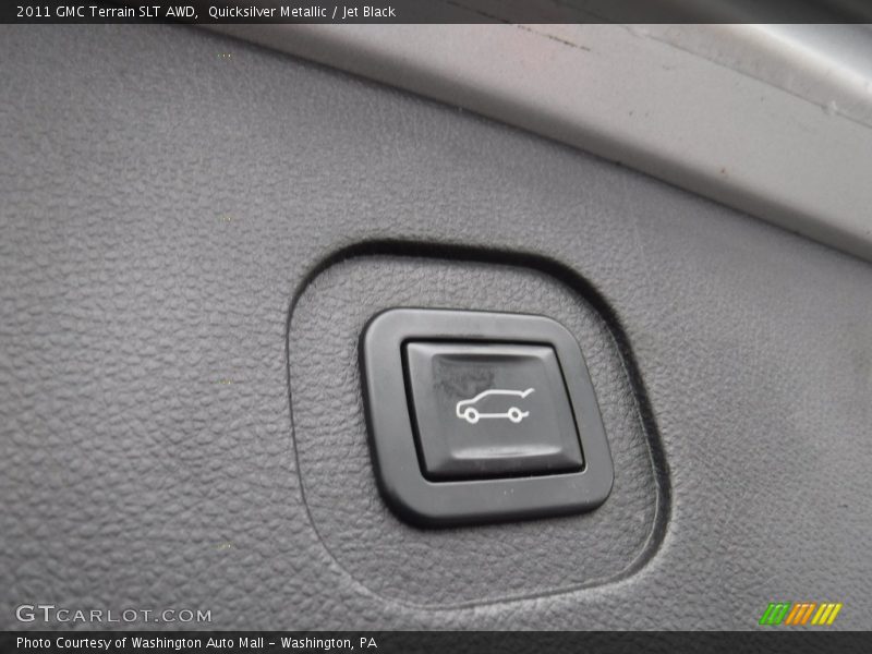 Quicksilver Metallic / Jet Black 2011 GMC Terrain SLT AWD