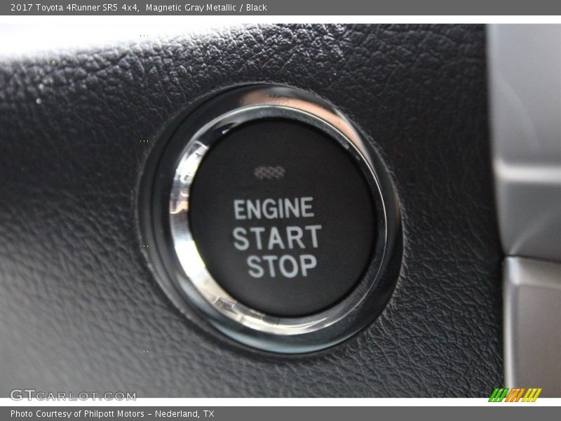 Magnetic Gray Metallic / Black 2017 Toyota 4Runner SR5 4x4