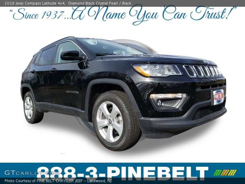 Diamond Black Crystal Pearl / Black 2019 Jeep Compass Latitude 4x4