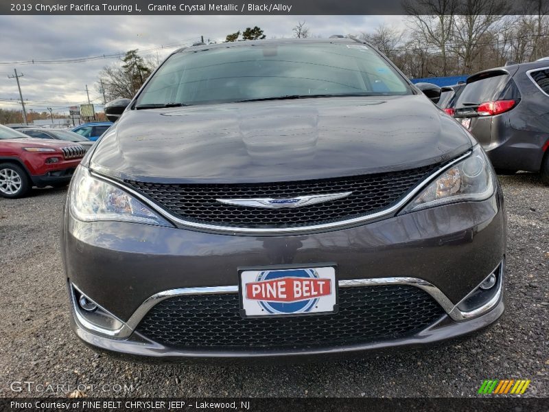 Granite Crystal Metallic / Black/Alloy 2019 Chrysler Pacifica Touring L