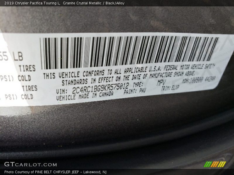 Granite Crystal Metallic / Black/Alloy 2019 Chrysler Pacifica Touring L