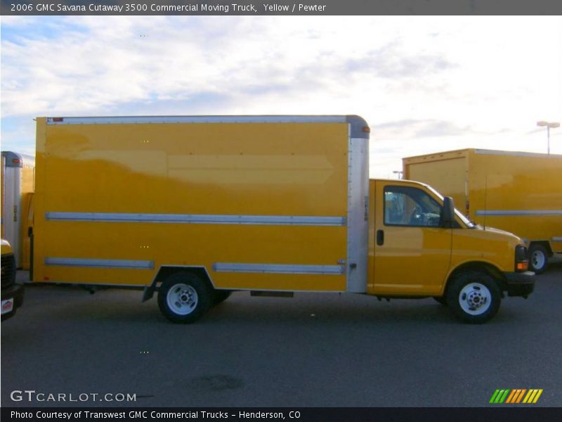 Yellow / Pewter 2006 GMC Savana Cutaway 3500 Commercial Moving Truck