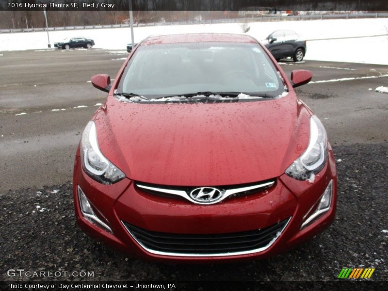 Red / Gray 2016 Hyundai Elantra SE