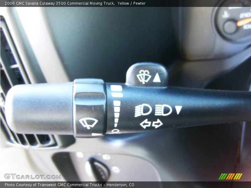 Yellow / Pewter 2006 GMC Savana Cutaway 3500 Commercial Moving Truck