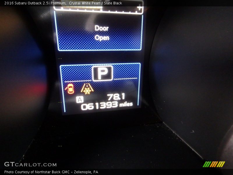 Crystal White Pearl / Slate Black 2016 Subaru Outback 2.5i Premium