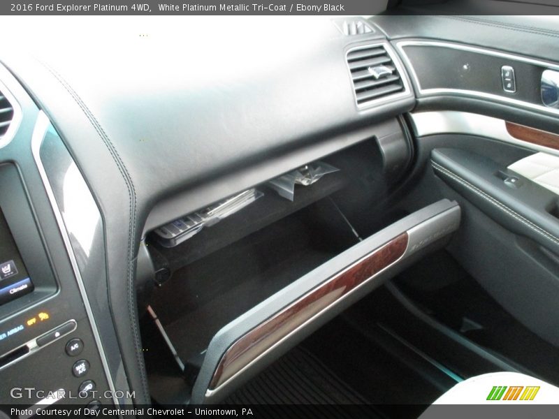 White Platinum Metallic Tri-Coat / Ebony Black 2016 Ford Explorer Platinum 4WD
