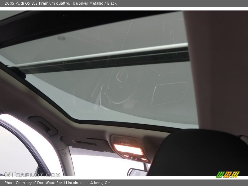 Ice Silver Metallic / Black 2009 Audi Q5 3.2 Premium quattro