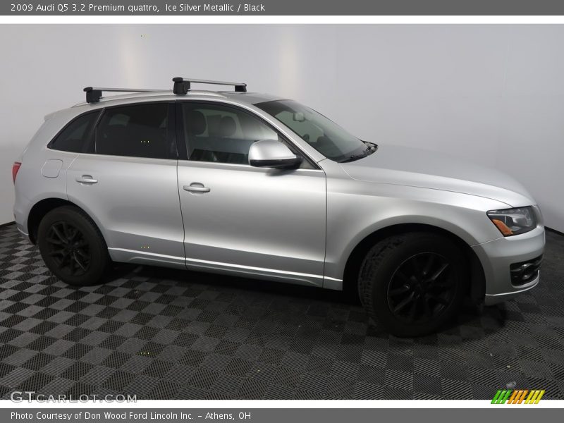 Ice Silver Metallic / Black 2009 Audi Q5 3.2 Premium quattro