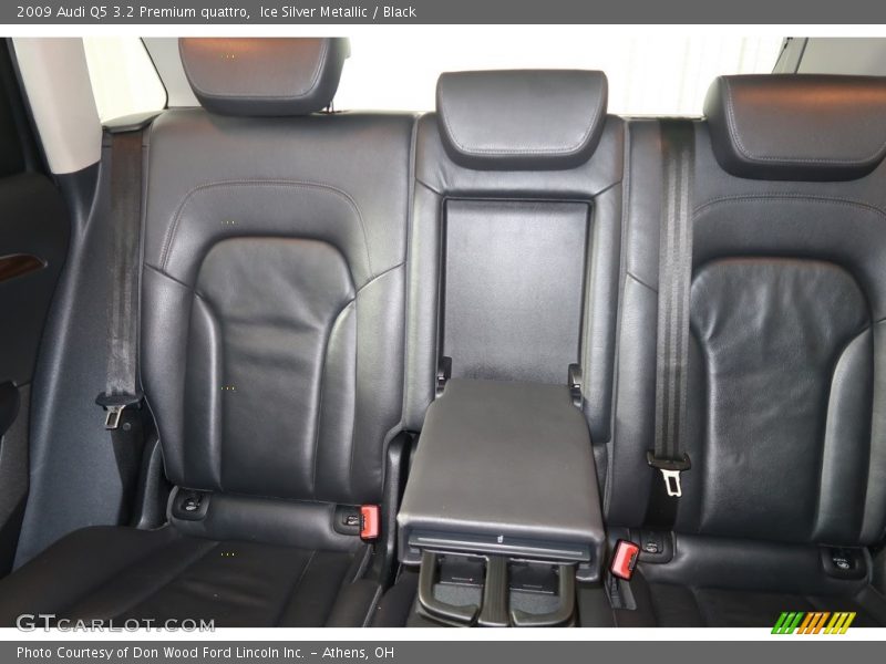 Ice Silver Metallic / Black 2009 Audi Q5 3.2 Premium quattro